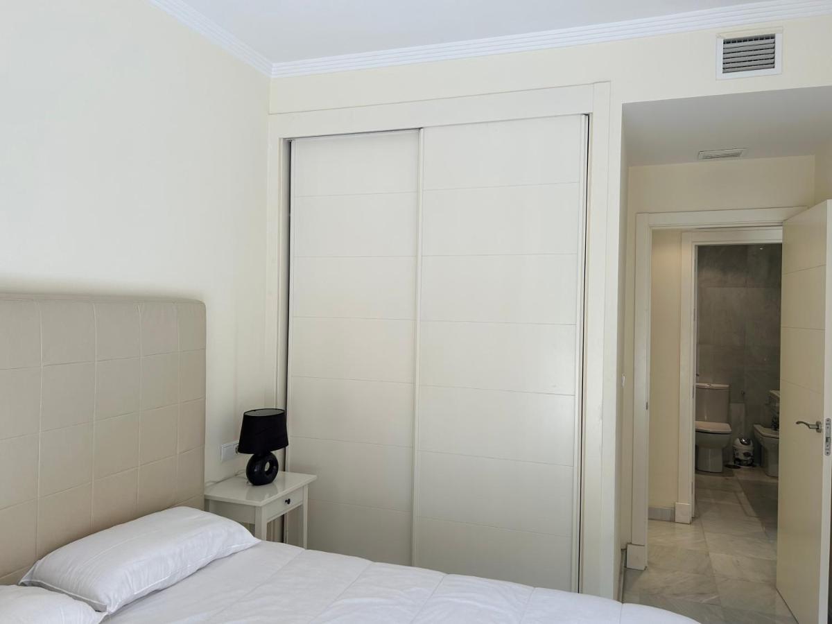 Ferienwohnung Balcon De La Cala Estepona Exterior foto