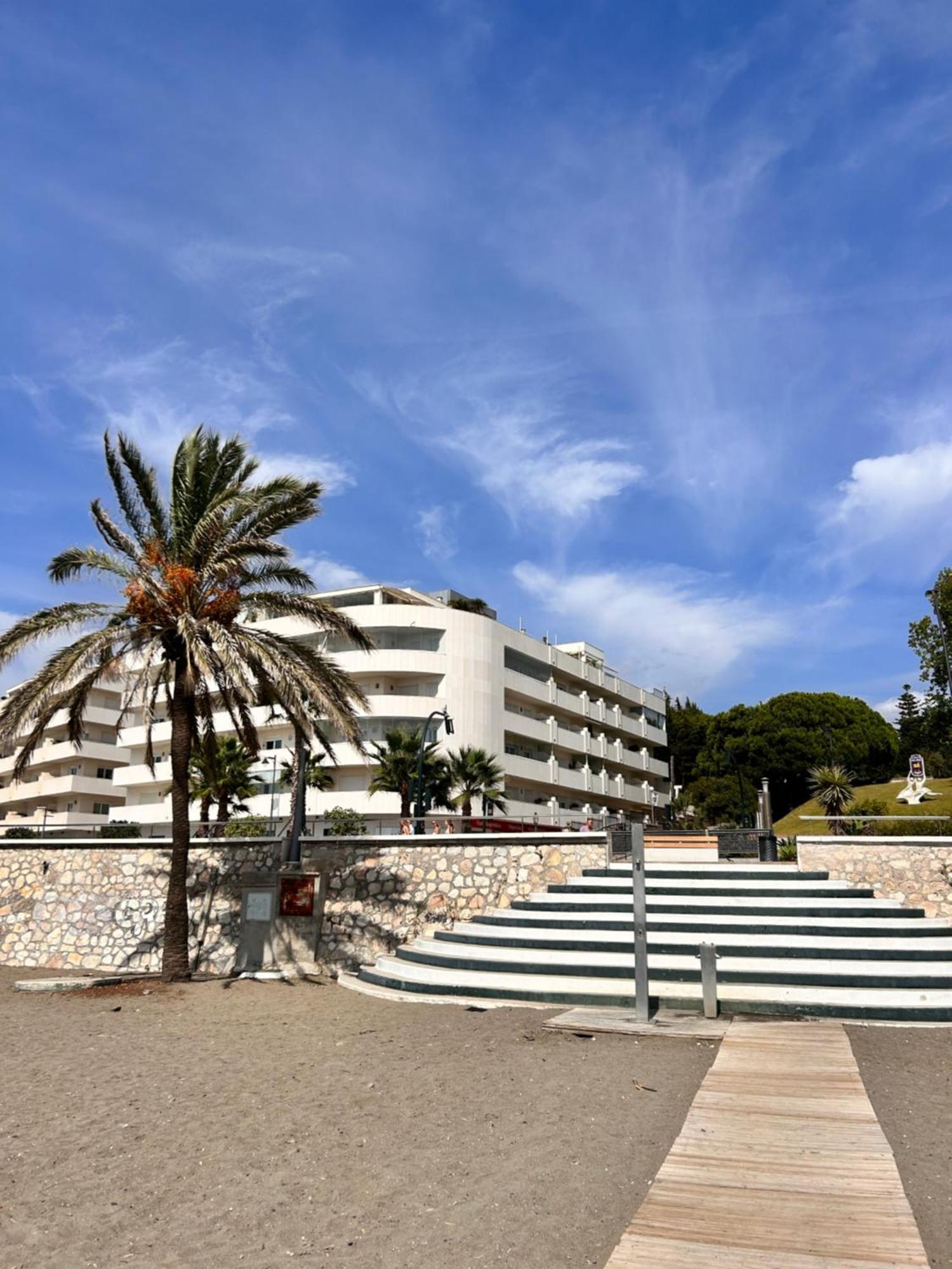 Ferienwohnung Balcon De La Cala Estepona Exterior foto